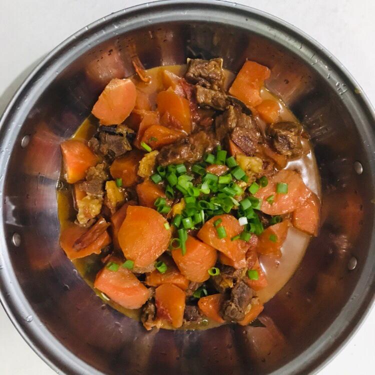 番茄土豆炖牛腩