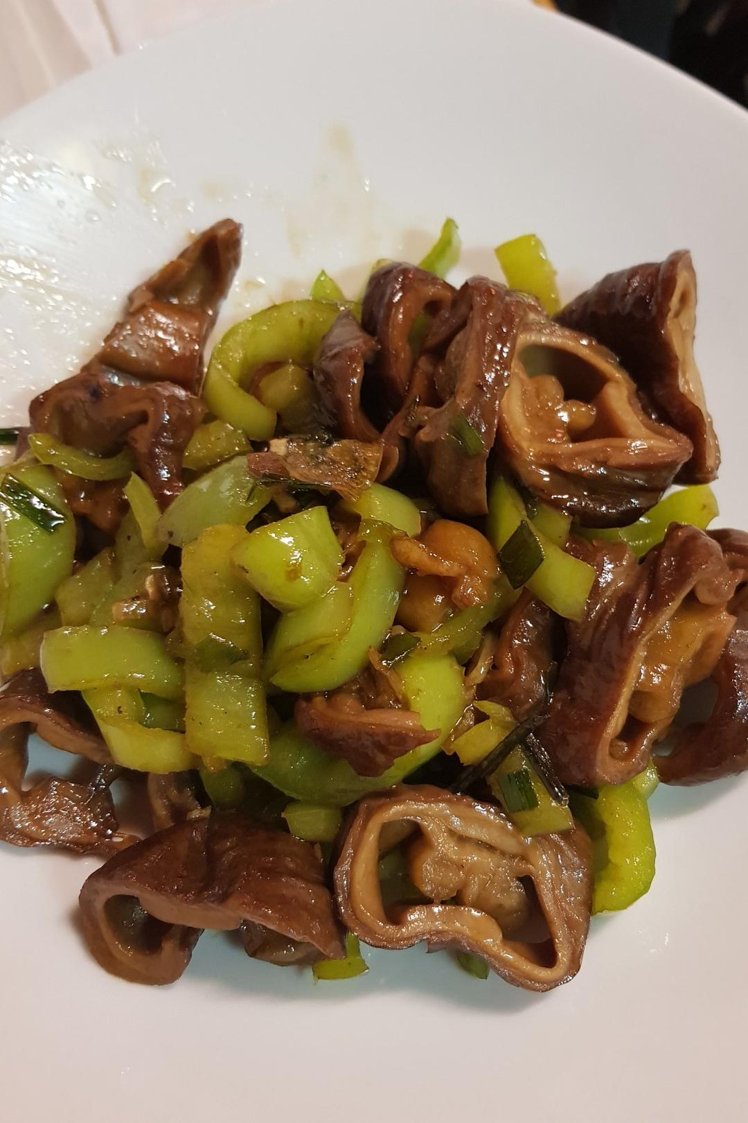 溜肥肠