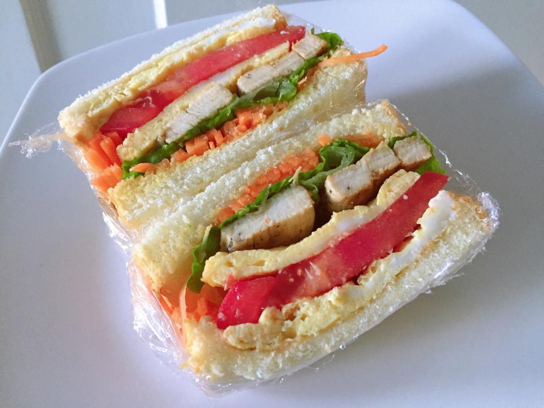 如何做超厚的沼三明治~详细tip！牛油果鸡蛋午餐肉三明治~