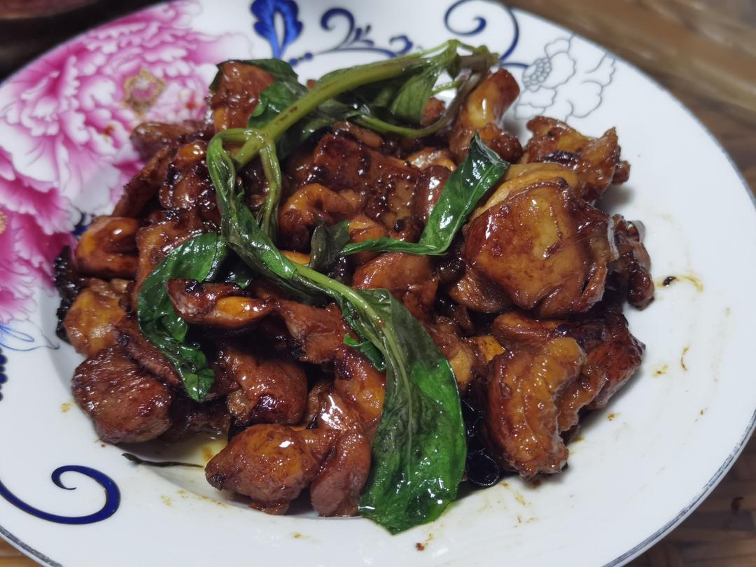 正宗台式三杯鸡（零失败！周围朋友全都赞不绝口！ 😁）