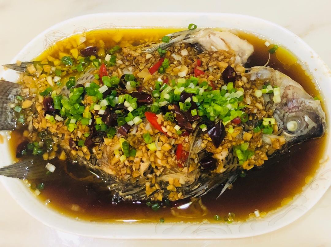蒜爆鱼（好吃）
