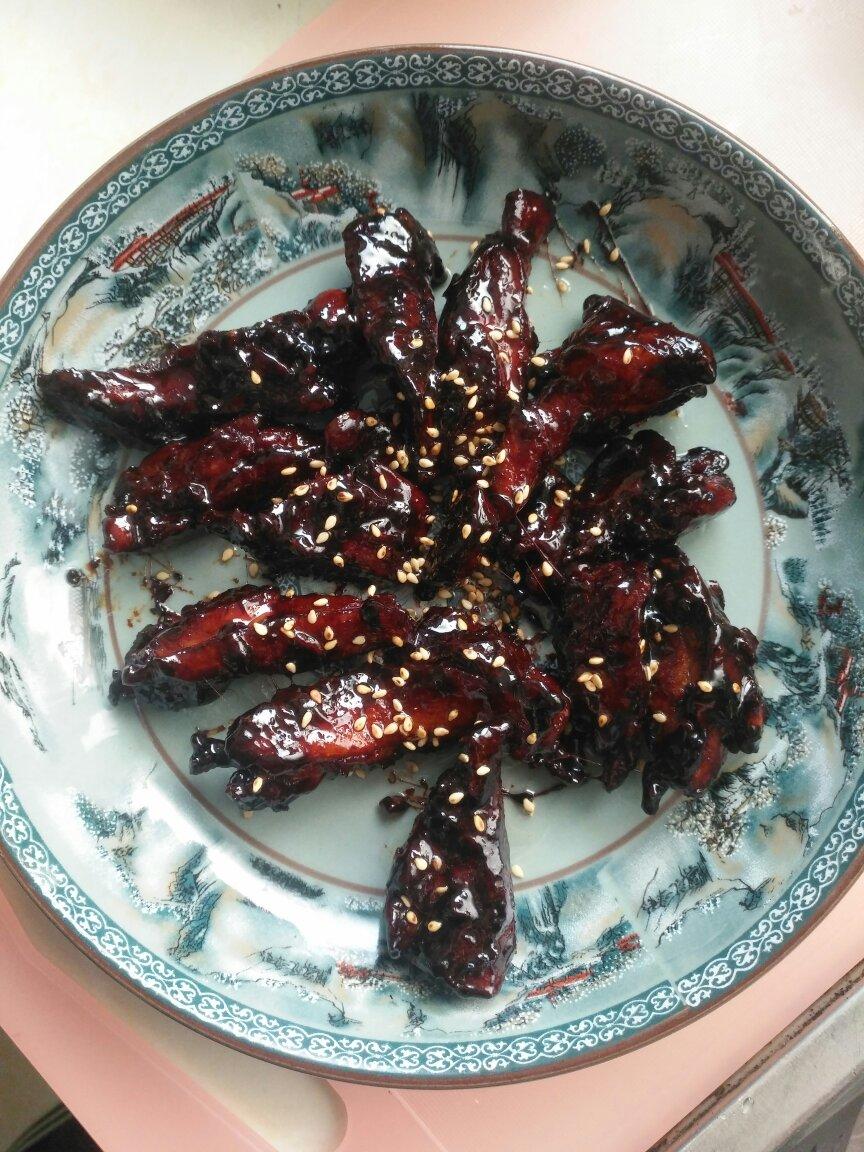 好吃到舔盘的照烧鸭腿