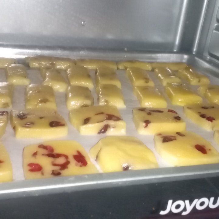 葡萄奶酥(超酥香的饼干)
