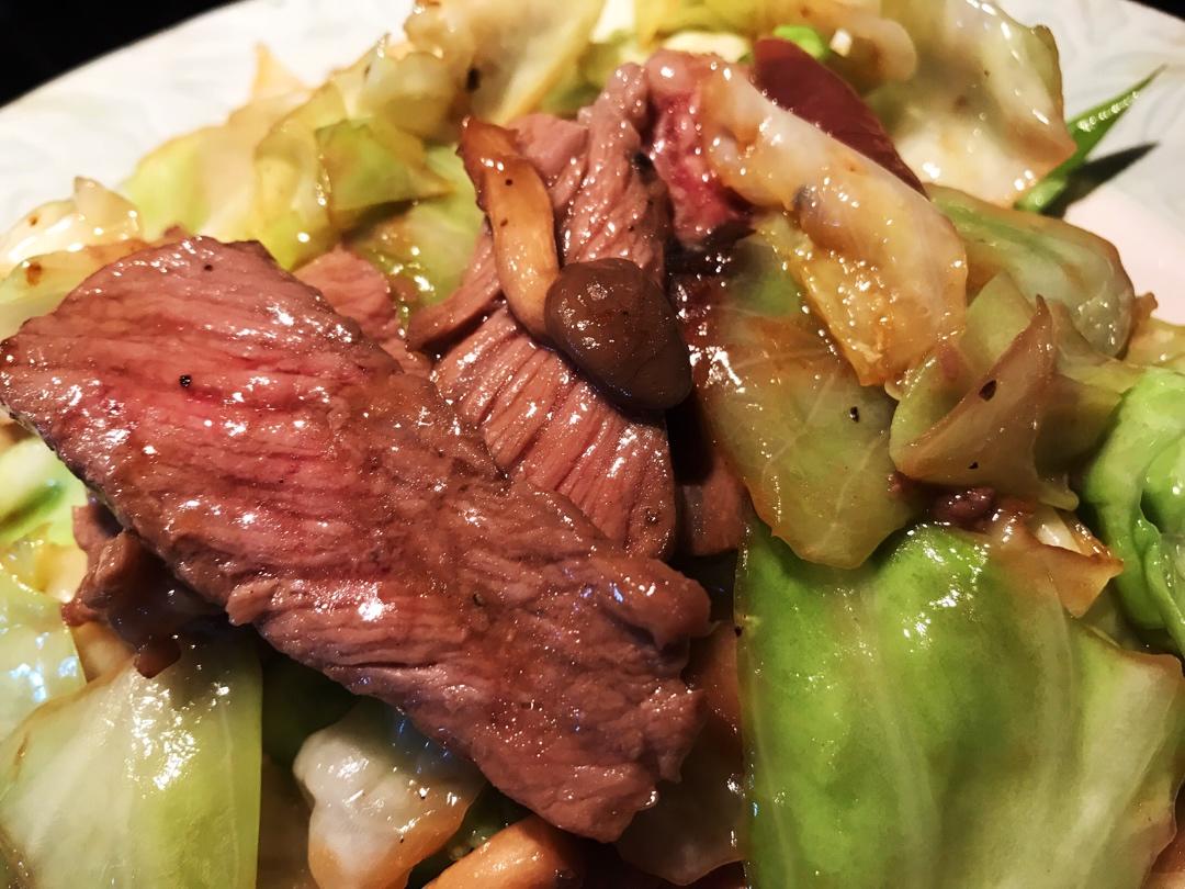 曼食慢语丨杂蔬炒牛排