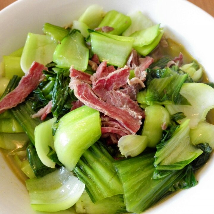 流星纽扣做的青菜烩牛肉