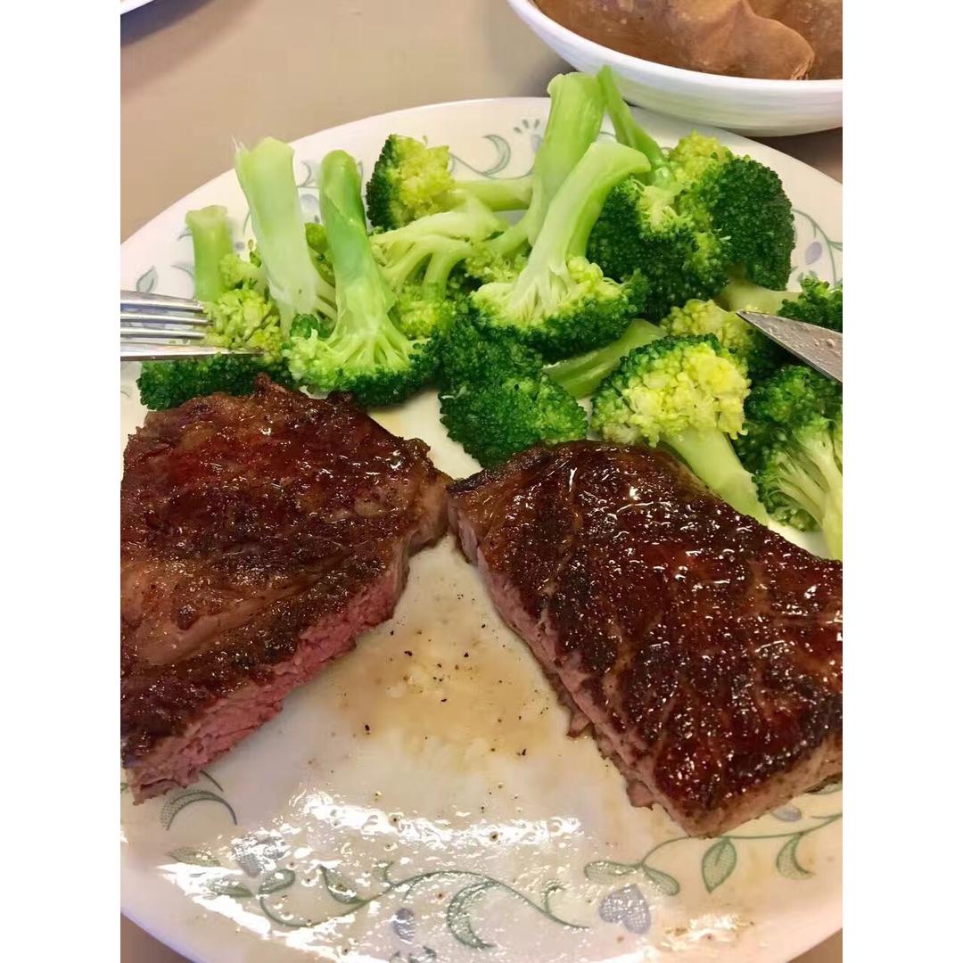 教你煎出最原汁原味的牛排