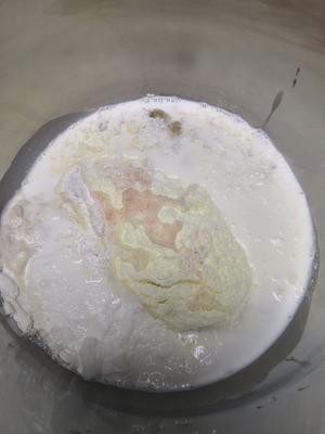 超柔牛奶棉花吐司（最详细的吐司食谱）的做法 步骤1