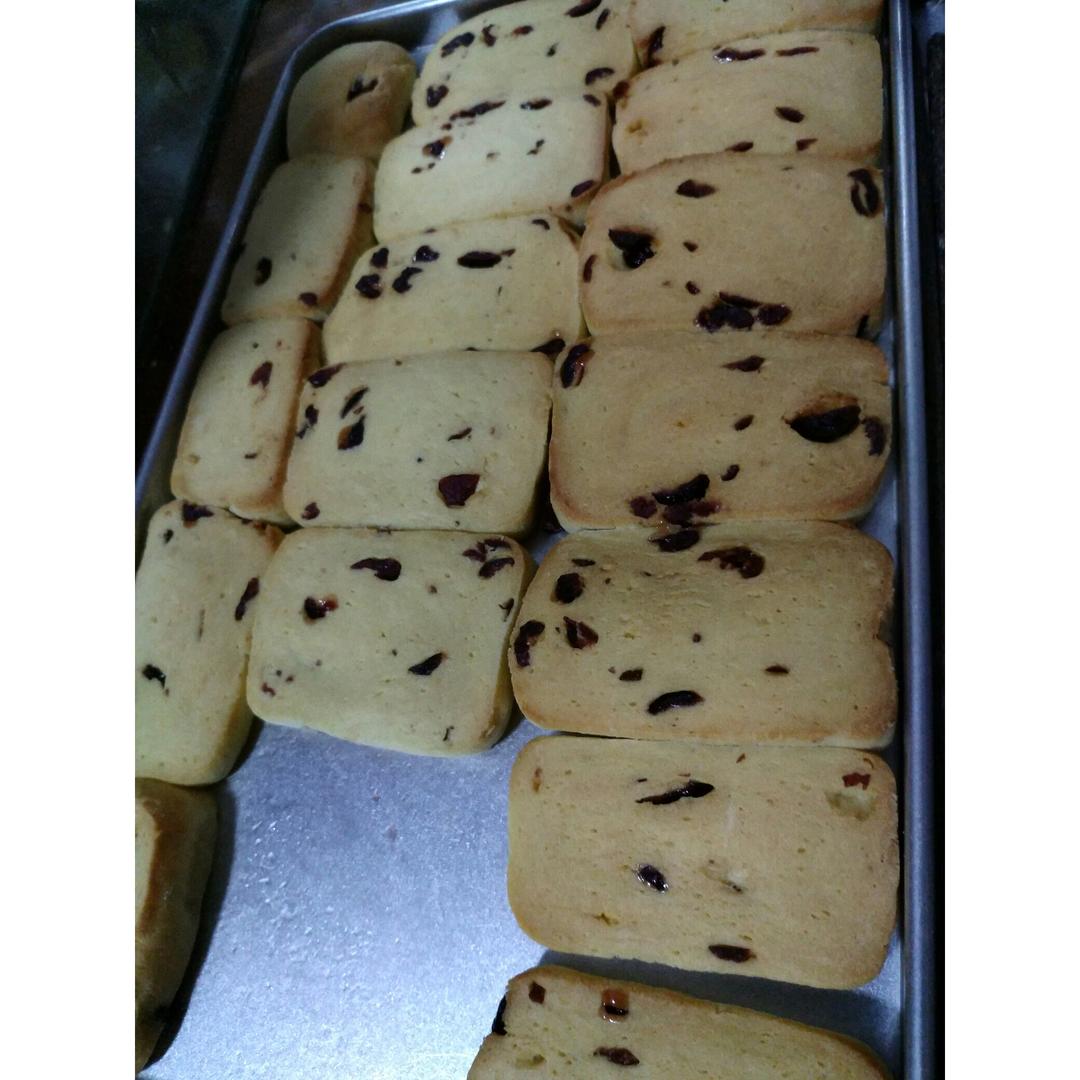 蔓越莓饼干的做法（烤箱做饼干）