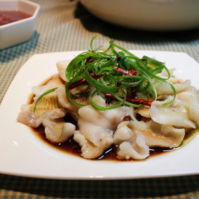 花猫小姨做的葱油黑鱼片