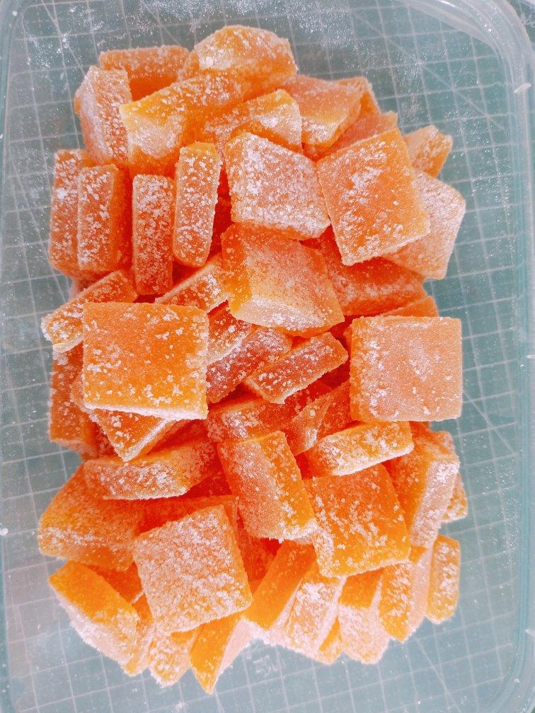 爱美食的顺顺妈做的手工橘子软糖
