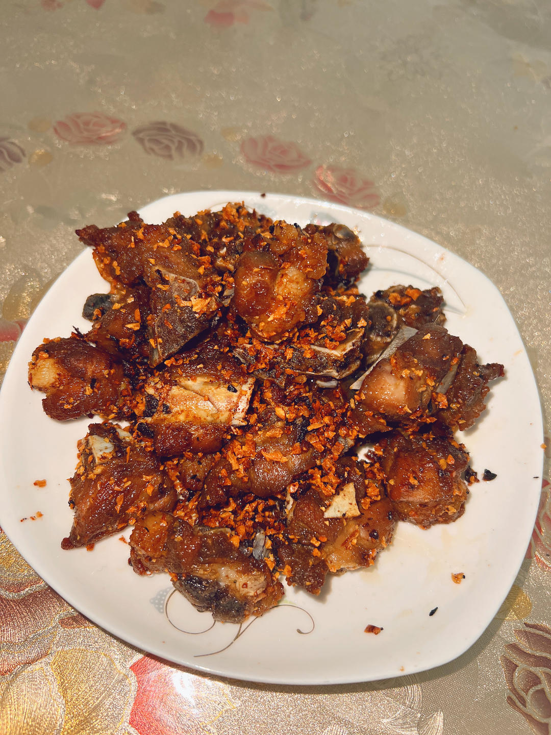 【椒盐蒜香排骨】