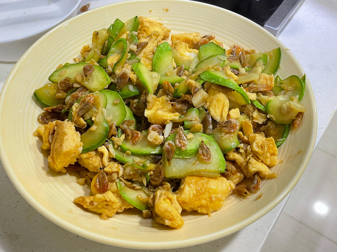 鸡蛋海米炒西葫芦 Dried Shrimp with Zucchini