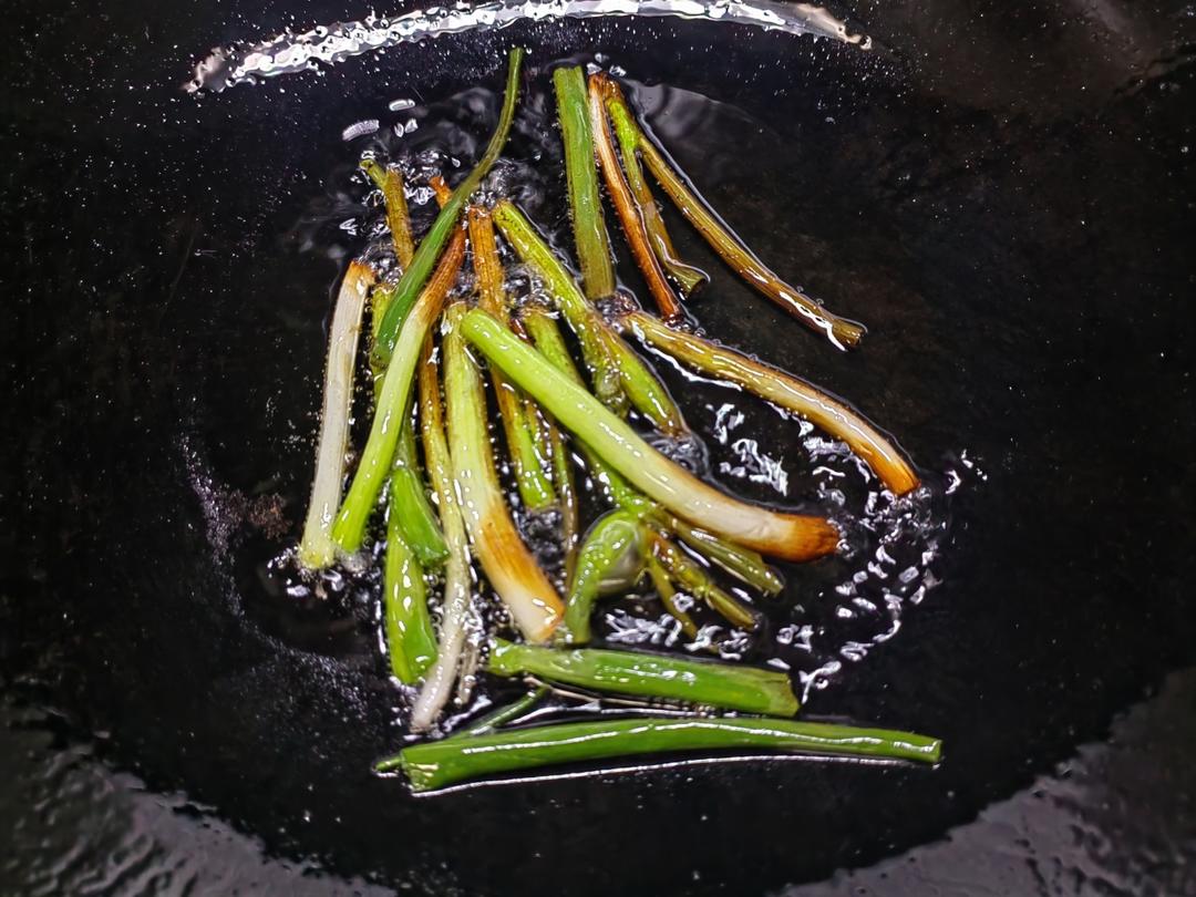 葱油莴笋丝的做法 步骤5