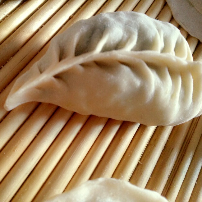 韭菜鸡蛋蒸饺