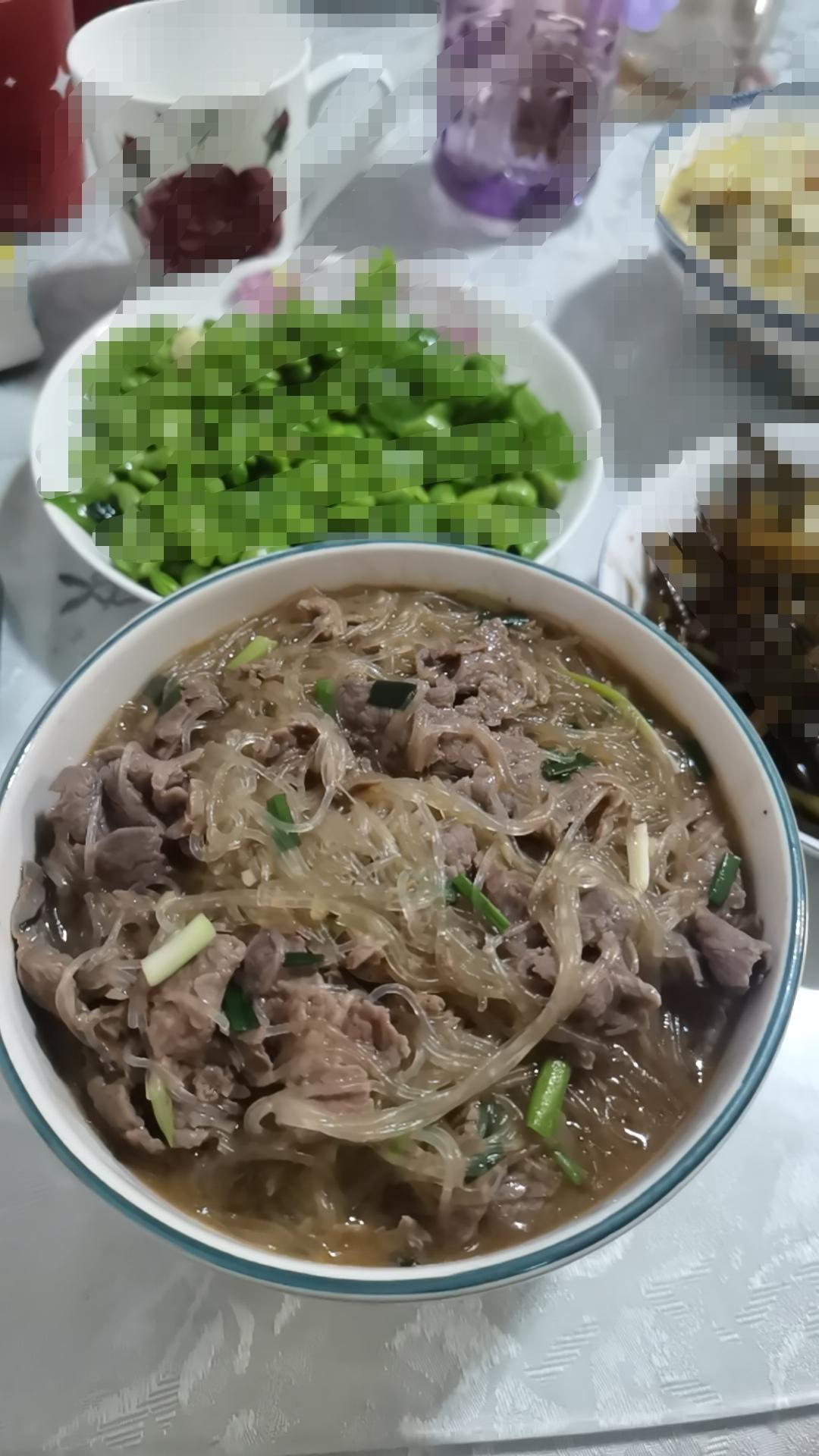 沙茶牛肉粉丝煲