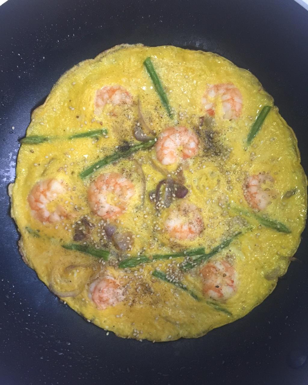 芦笋虾仁早餐蛋饼