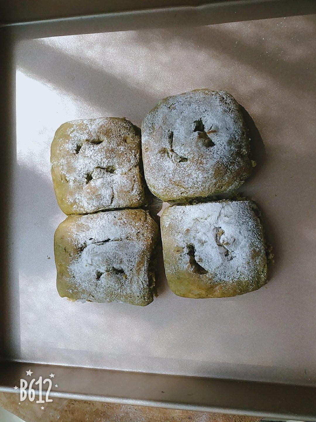 抹茶红豆软面包