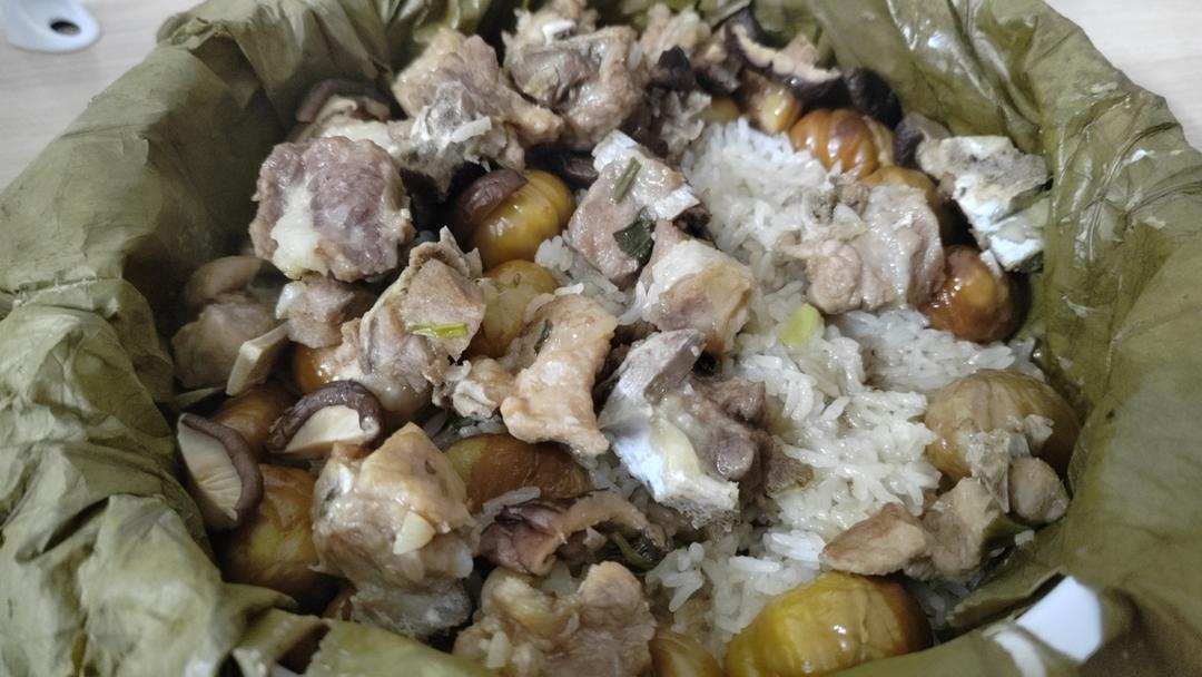 板栗排骨荷叶饭