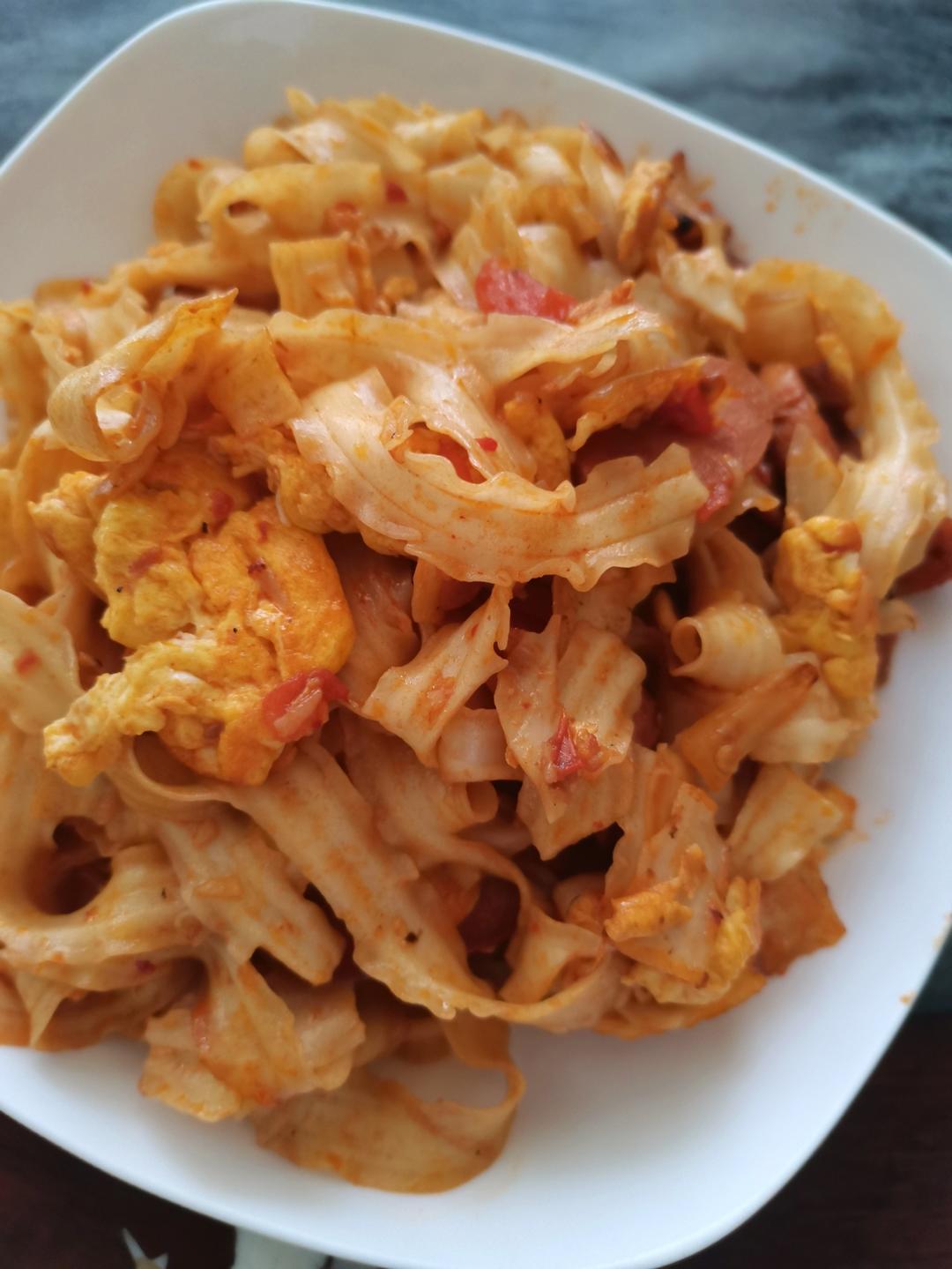 超级无敌香的炒刀削面