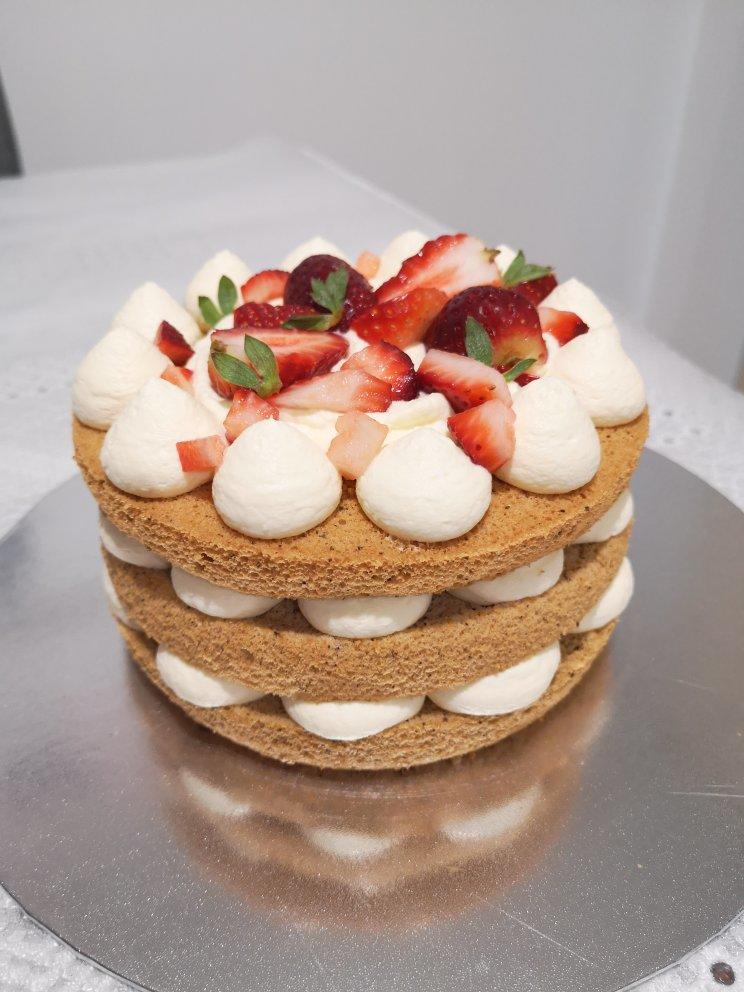 可可戚风水果裸蛋糕