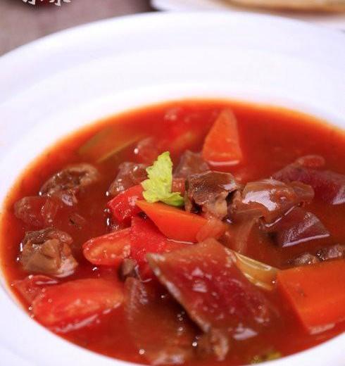 俄式红菜汤的做法