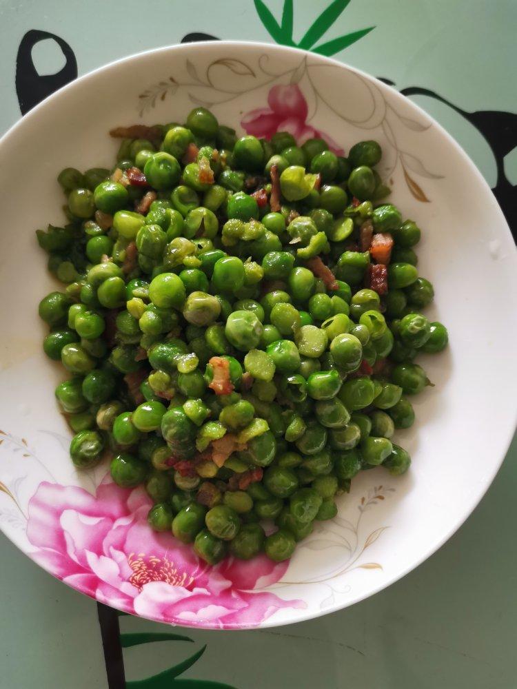 豌豆炒肉