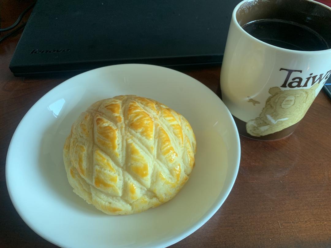 菠萝包