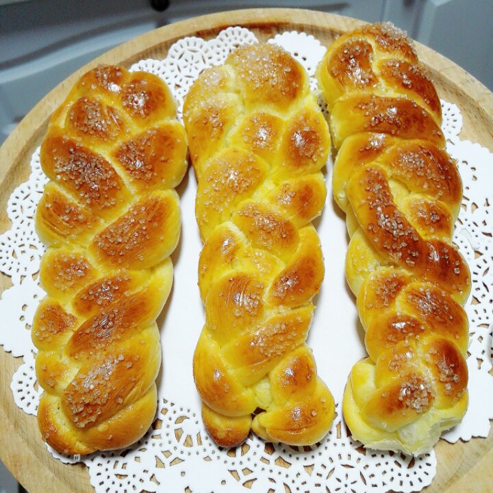 砂糖麻花面包（两股辫子）