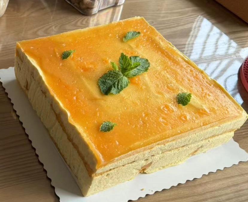 芒果慕斯蛋糕🍰（8寸）