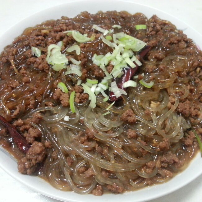 蚂蚁上树