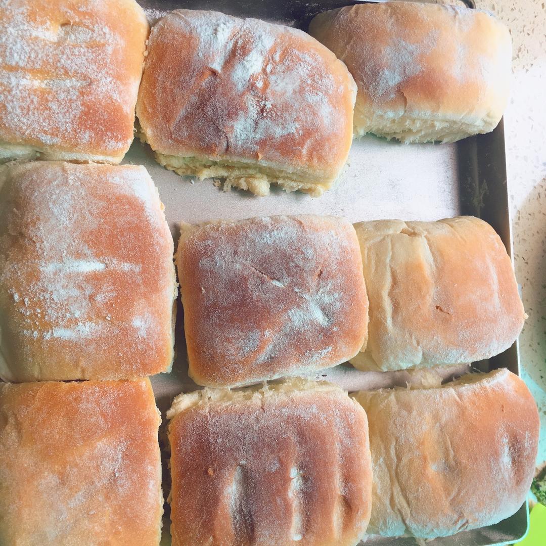 软到不知所措的牛奶卷