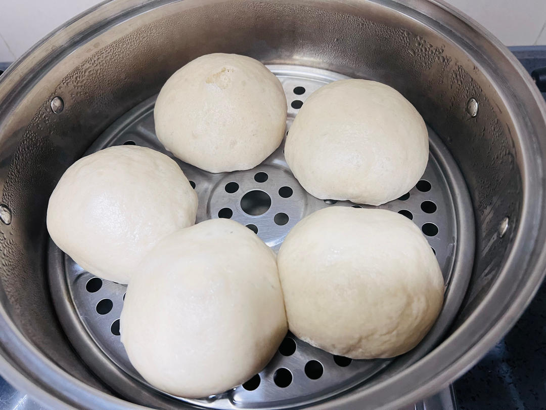 烫面馒头（一次发酵，个个水光肌）