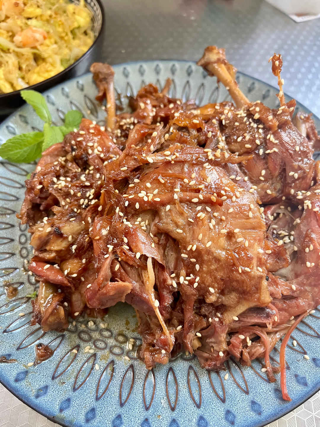 满口飘香的卤鸭腿