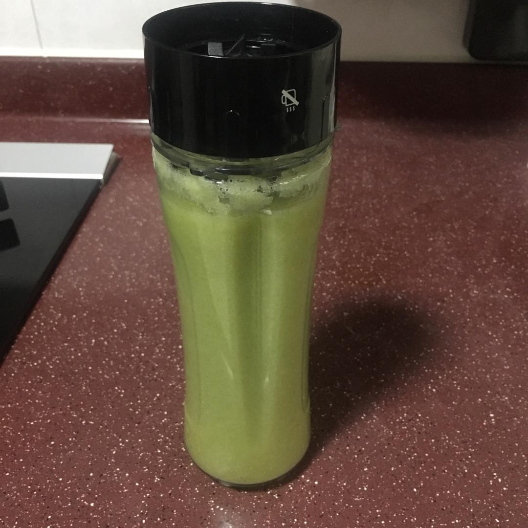 雪梨蜂蜜苦瓜汁