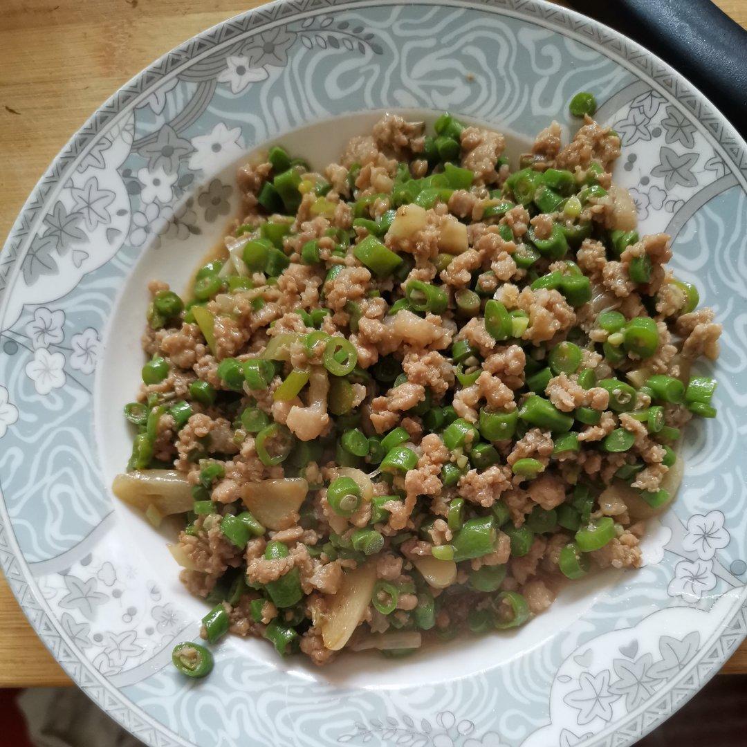 肉沫豆角下饭菜