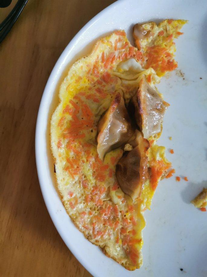 蛋抱煎饺（速冻饺）