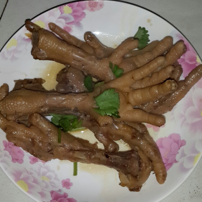 卤鸡爪