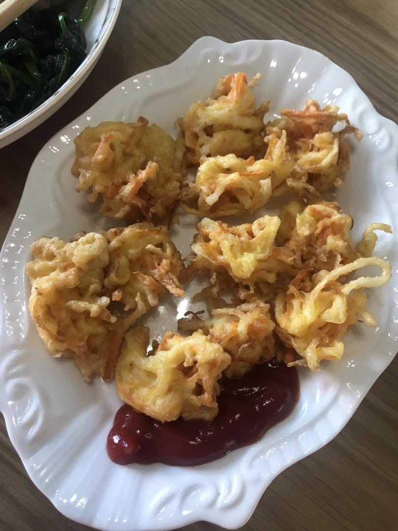 炸萝卜丝丸子