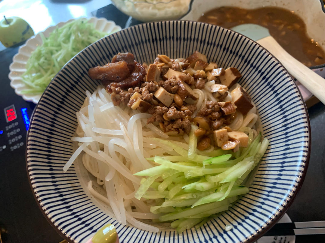 炸酱面