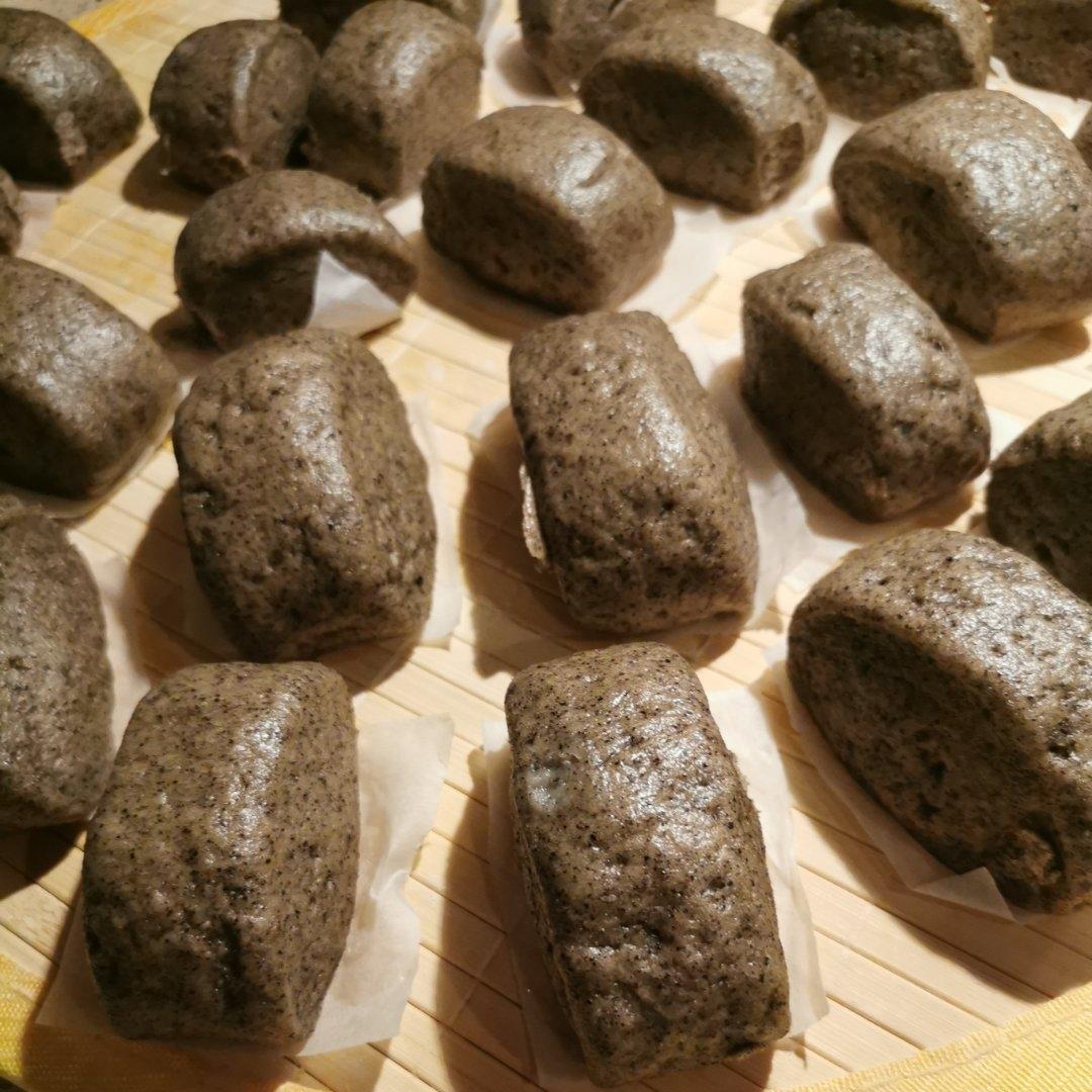 黑芝麻馒头（一发）