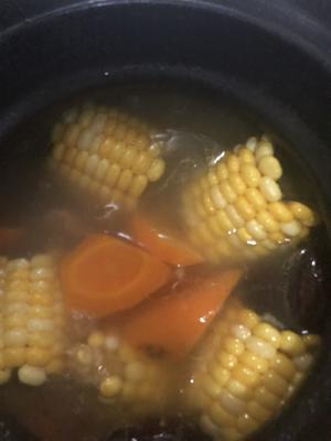 香甜玉米排骨汤的做法 步骤11