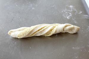 椰蓉小方块面包的做法 步骤14