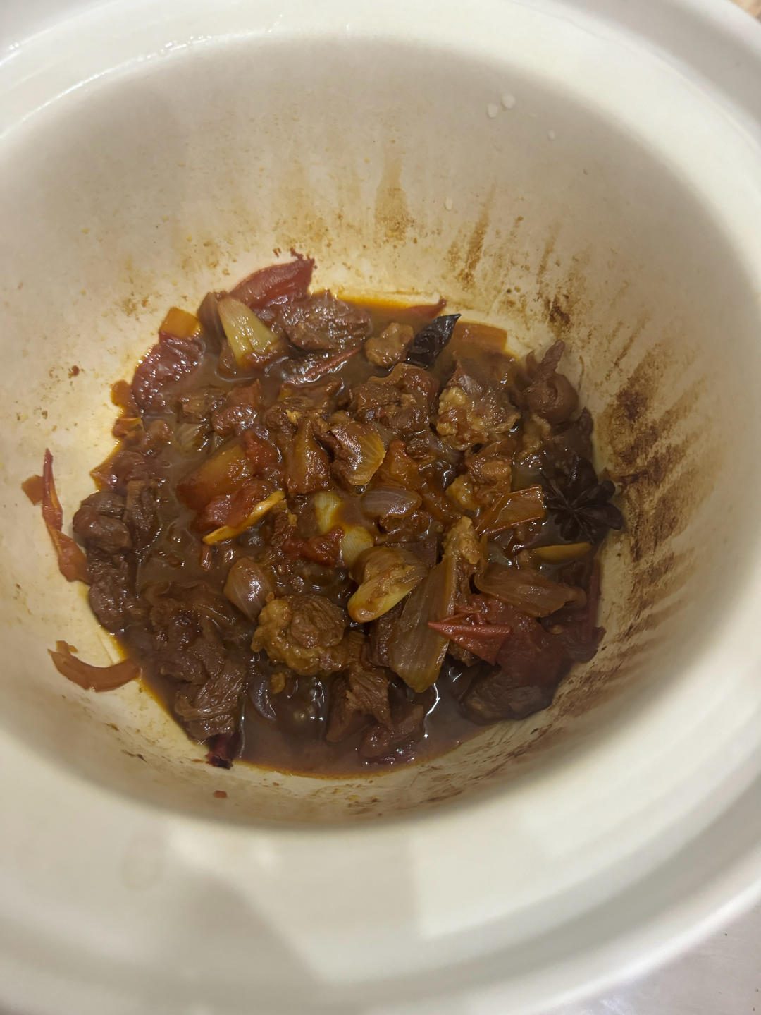 番茄炖牛腩