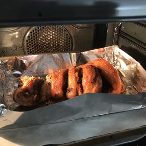 墨西哥风味脆皮烤猪肘（附pulled pork拉丝猪肉做法）的做法 步骤4