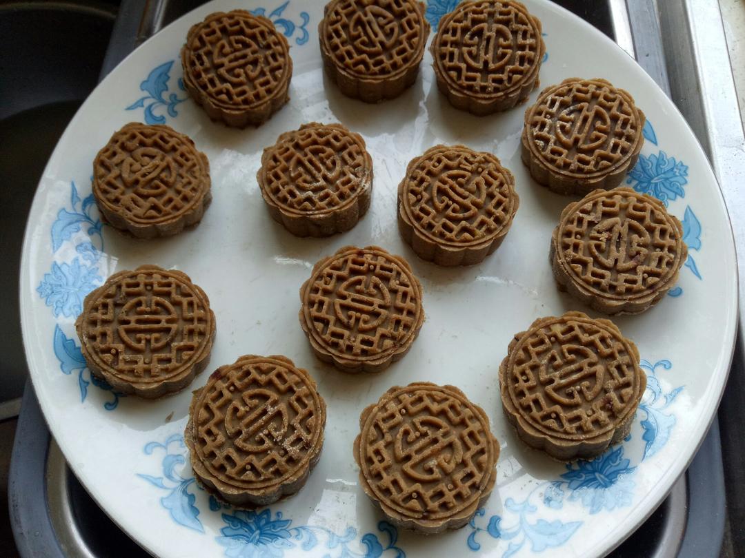 yf约定做的绿豆沙月饼