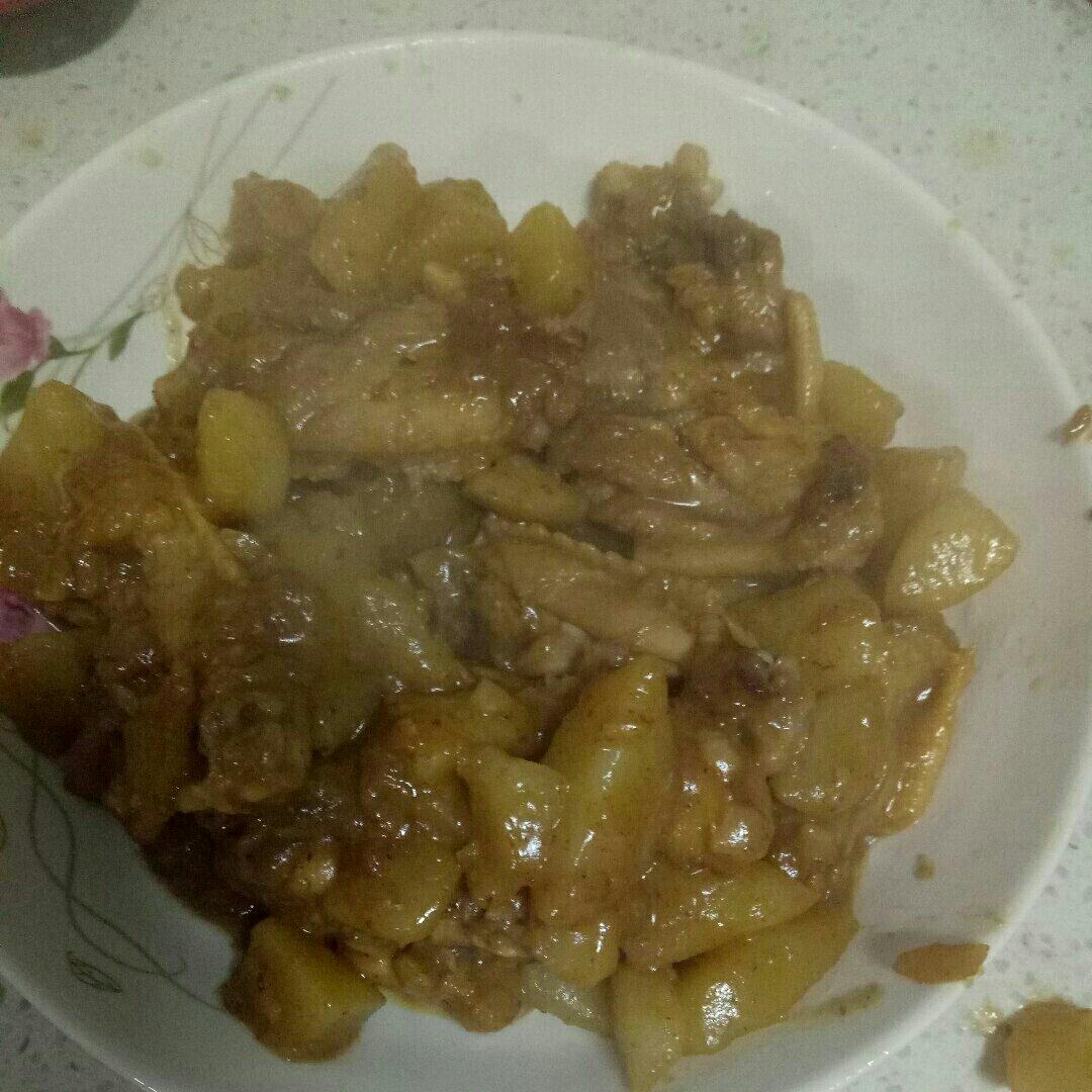 鸡翅中炖土豆