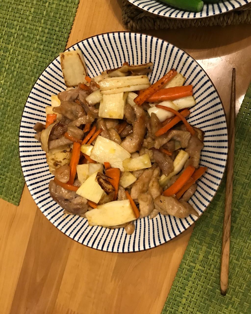 茭白肉丝