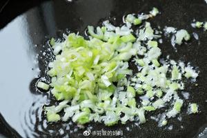 炒糙米饭的做法 步骤8