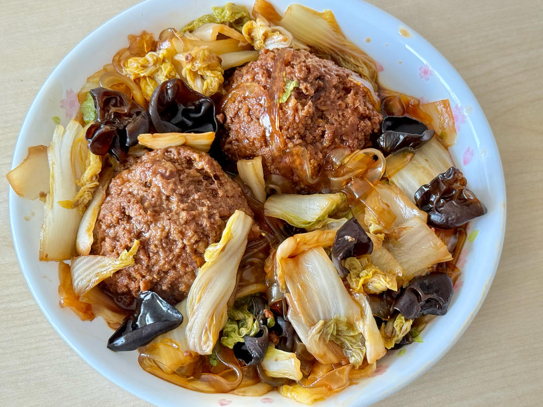 办公室白菜粉条烩狮子头