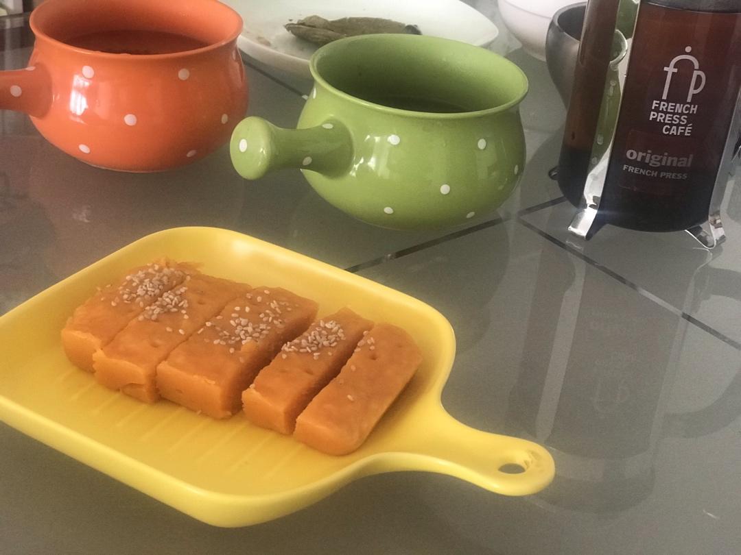 宝宝辅食 南瓜胡萝卜软糕 8月龄 手指食物